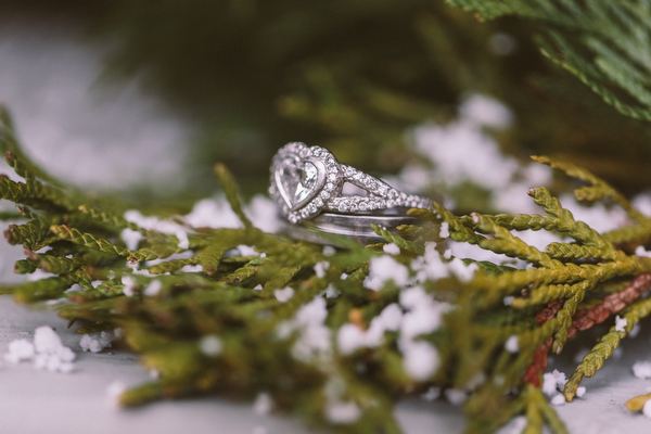 romantic-winter-rooftop-wedding-ideas