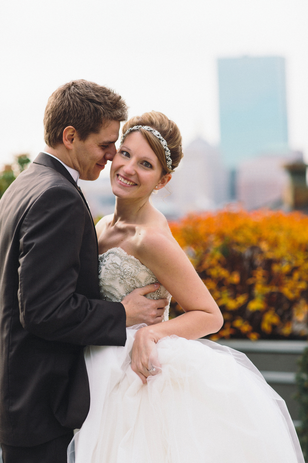 romantic-winter-rooftop-wedding-ideas