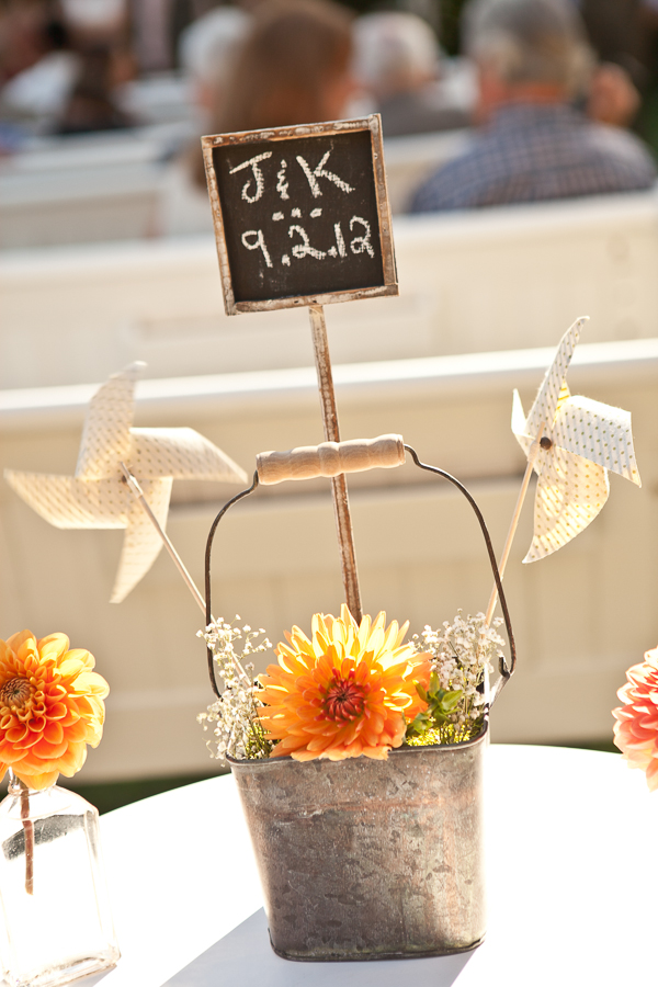 rustic-backyard-wedding-full-of