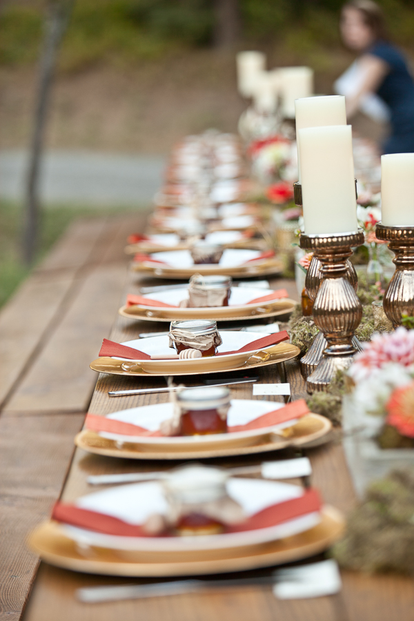 rustic-backyard-wedding-full-of