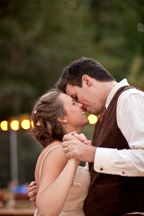 rustic-backyard-wedding-full-of