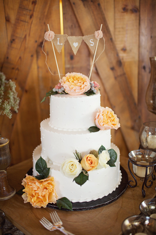 LS wedding cake with peach flowers