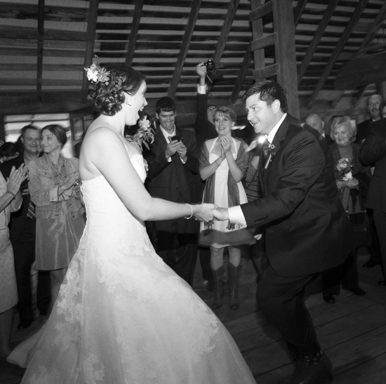 rustic-diy-wedding-at-the-barns-at