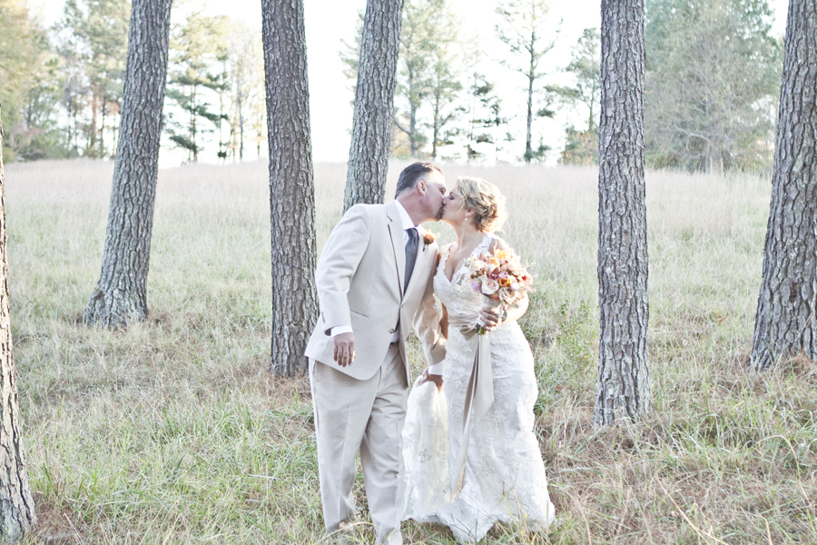 rustic-wedding-at-high-meadows