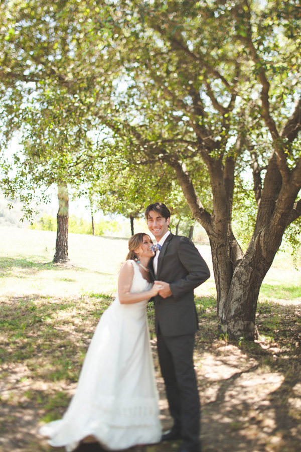 vintage-farm-wedding-at-the-condor-s