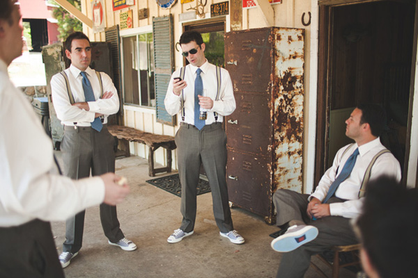 vintage-farm-wedding-at-the-condor-s