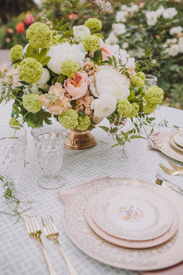 vintage-garden-wedding-ideas