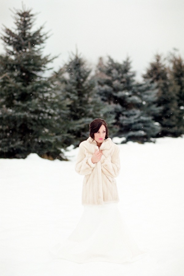 winter-wedding-inspiration-in-the
