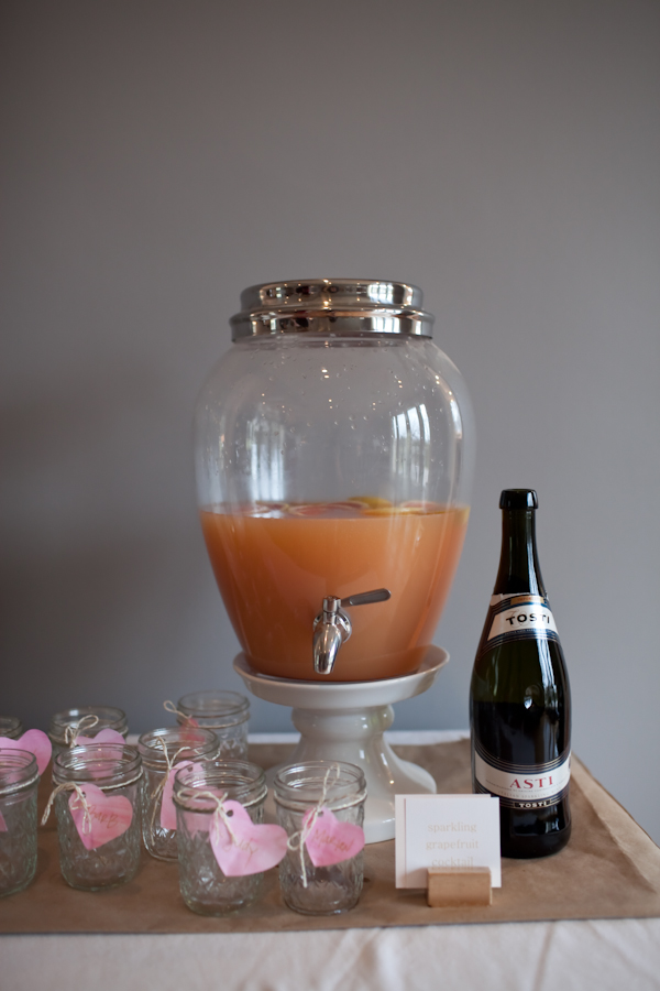 a-gold-bridal-shower-brunch
