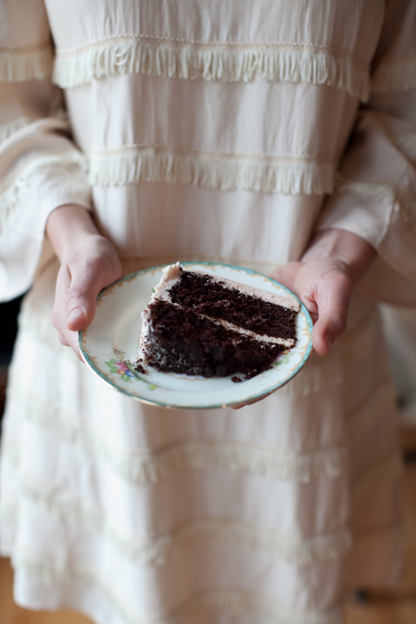 a-gold-bridal-shower-brunch