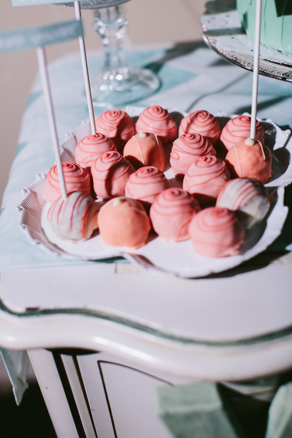 a-peach-and-blue-wedding-with