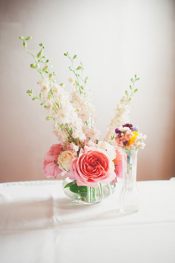 artsy-vintage-wedding-at-the-old-bag