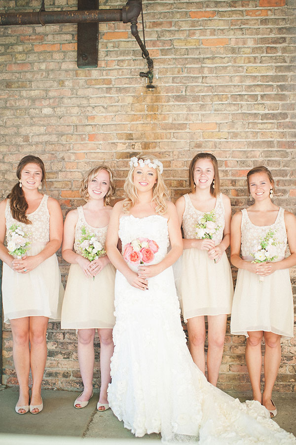 artsy-vintage-wedding-at-the-old-bag