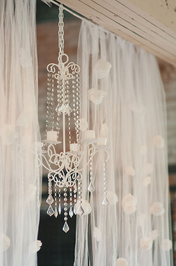 artsy-vintage-wedding-at-the-old-bag