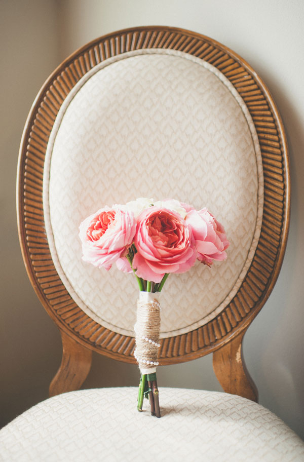 artsy-vintage-wedding-at-the-old-bag