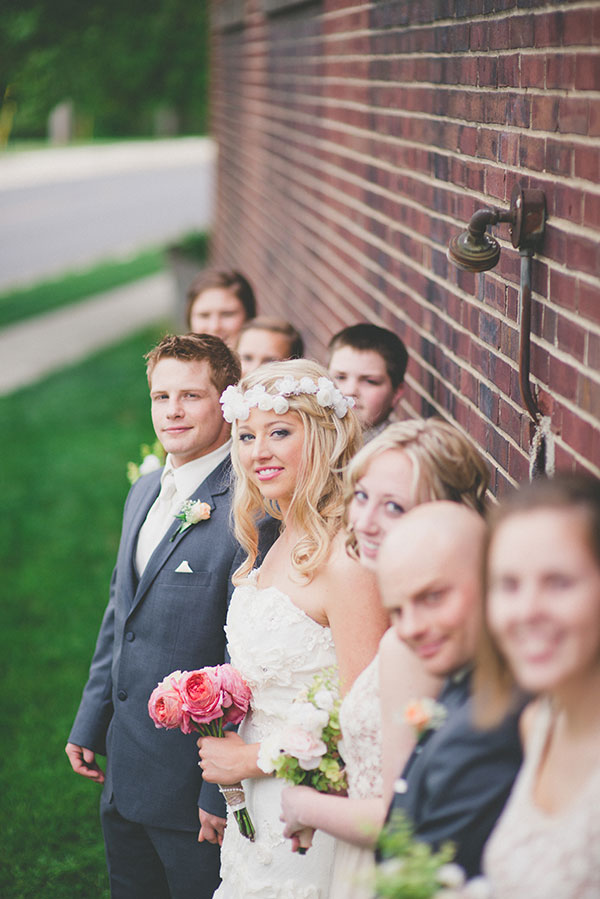 artsy-vintage-wedding-at-the-old-bag