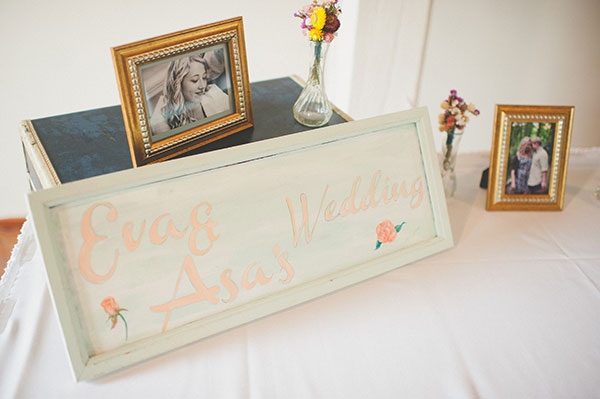 artsy-vintage-wedding-at-the-old-bag