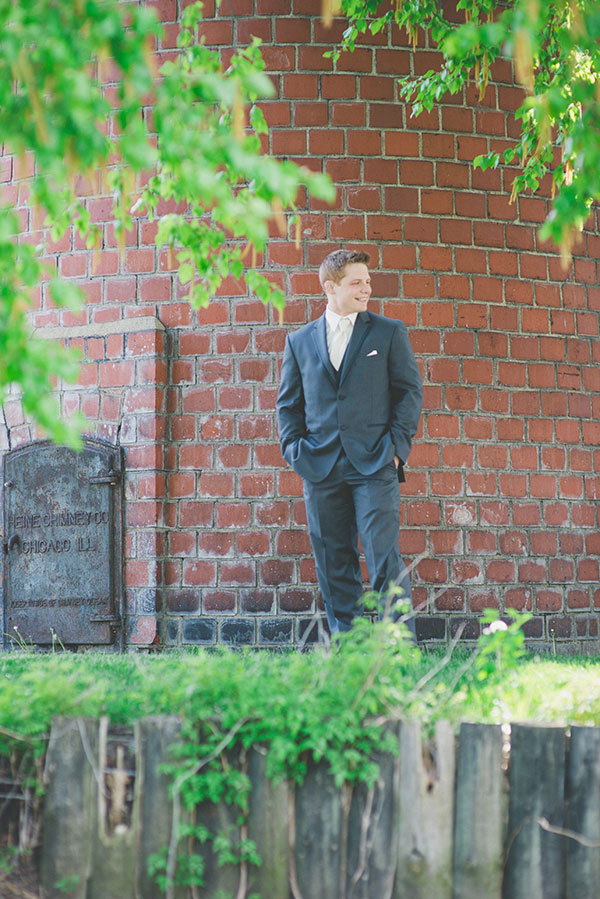 artsy-vintage-wedding-at-the-old-bag