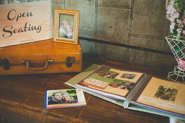 artsy-vintage-wedding-at-the-old-bag