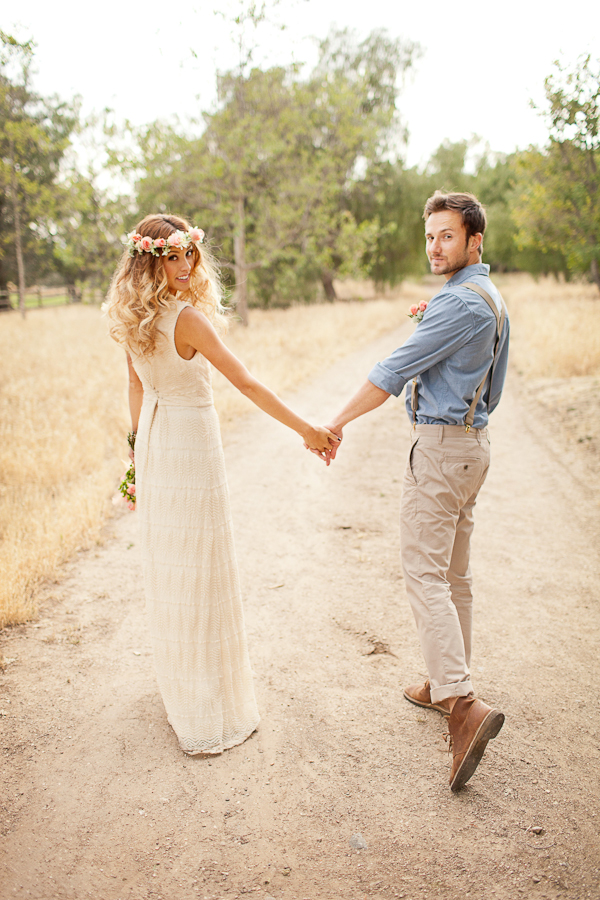 bohemian-wedding-ideas-with-a-modern