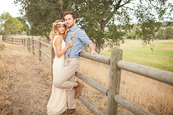 bohemian-wedding-ideas-with-a-modern