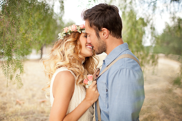bohemian-wedding-ideas-with-a-modern