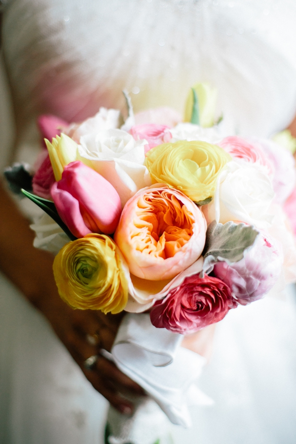 bright-and-cheery-wedding-in-blue-and