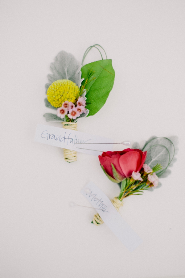 bright-and-cheery-wedding-in-blue-and