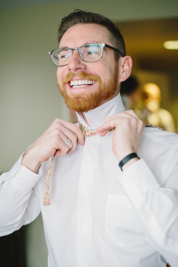 bright-and-cheery-wedding-in-blue-and