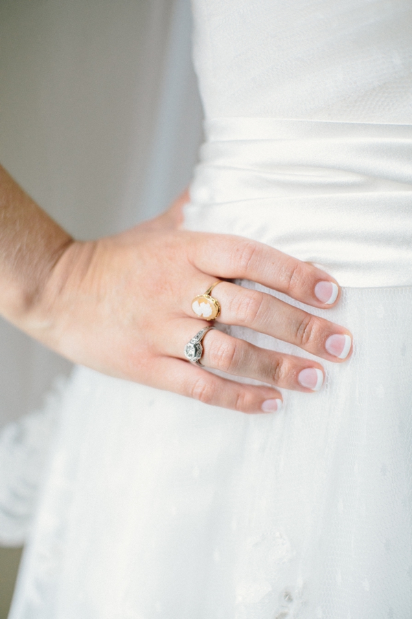 bright-and-cheery-wedding-in-blue-and