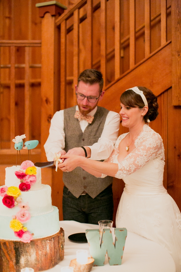 bright-and-cheery-wedding-in-blue-and