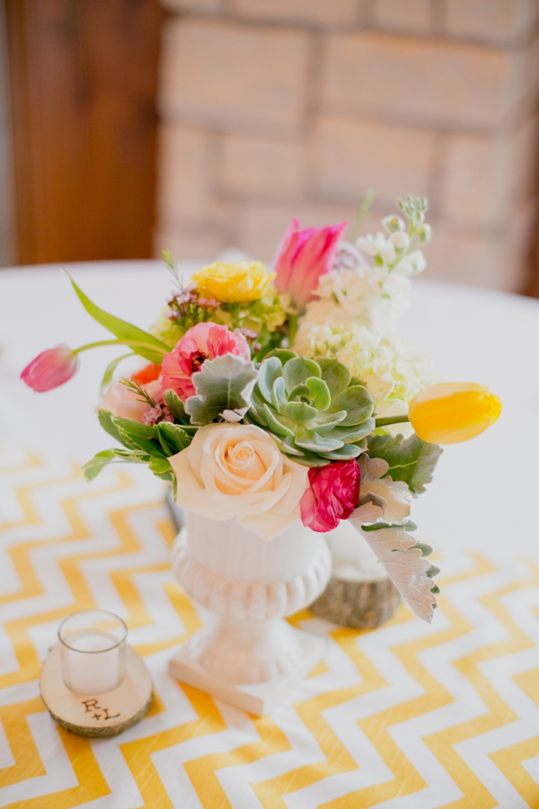 bright-and-cheery-wedding-in-blue-and