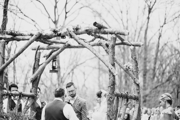 bright-and-cheery-wedding-in-blue-and