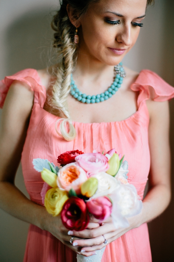 bright-and-cheery-wedding-in-blue-and