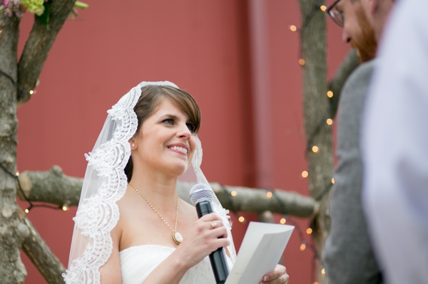 bright-and-cheery-wedding-in-blue-and