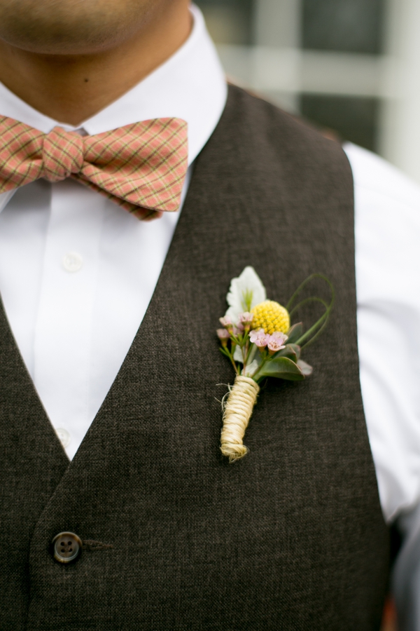 bright-and-cheery-wedding-in-blue-and