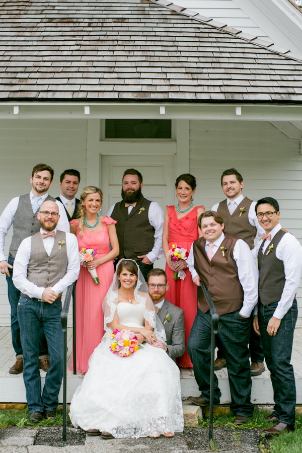 bright-and-cheery-wedding-in-blue-and