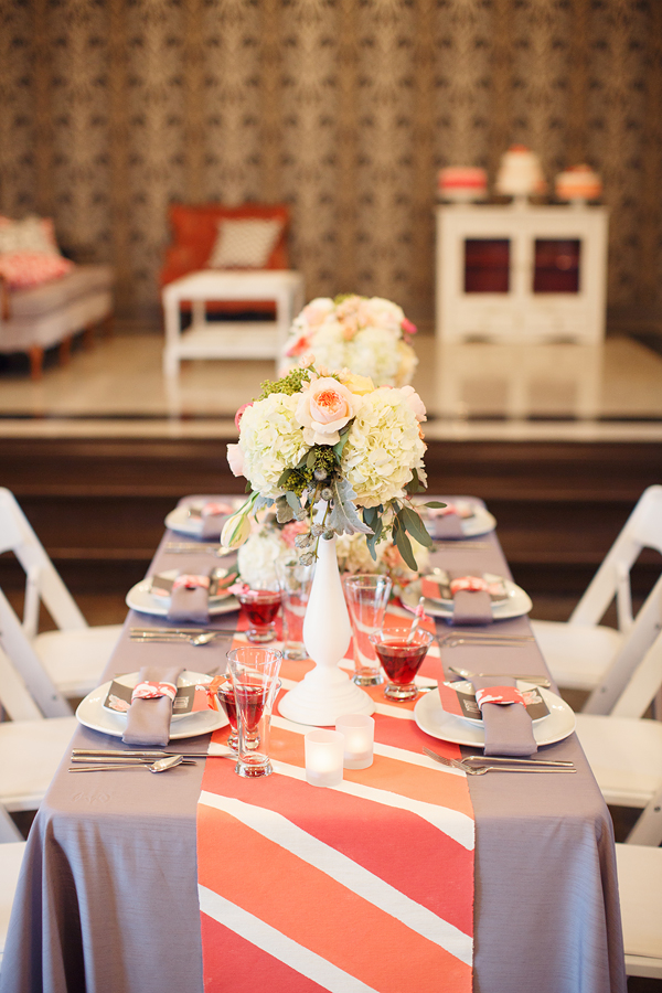 cheerful-wedding-inspiration-in-coral
