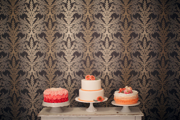 cheerful-wedding-inspiration-in-coral