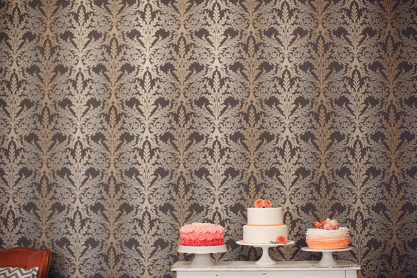 cheerful-wedding-inspiration-in-coral