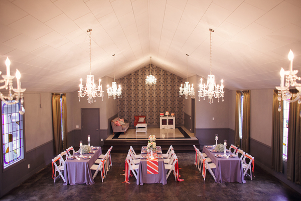cheerful-wedding-inspiration-in-coral