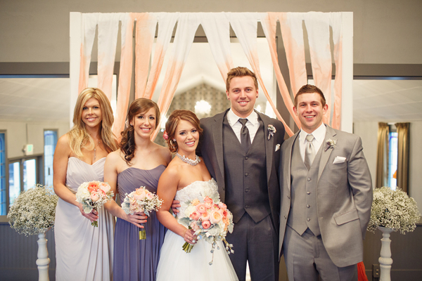 cheerful-wedding-inspiration-in-coral