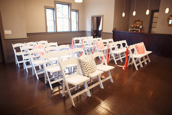 cheerful-wedding-inspiration-in-coral