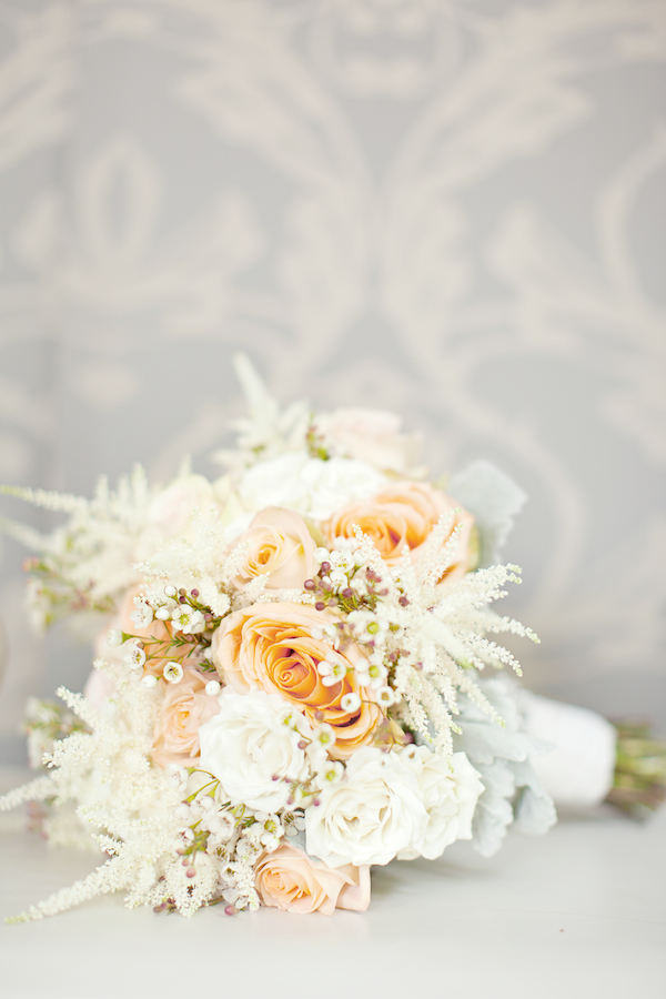 classic-peach-wedding-at-the-elm-hurst