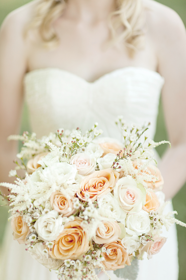 classic-peach-wedding-at-the-elm-hurst
