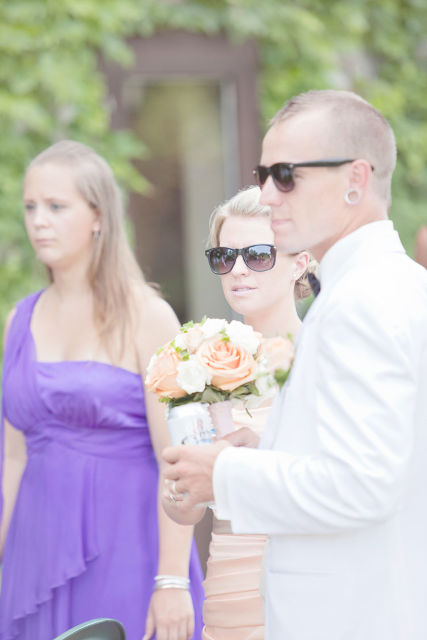 classic-peach-wedding-at-the-elm-hurst