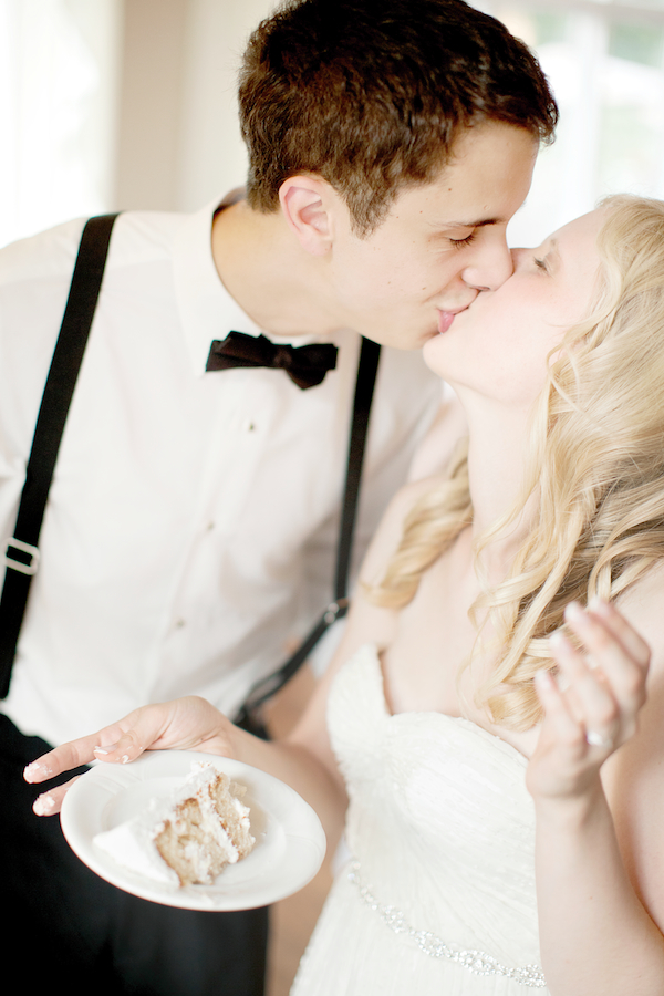 classic-peach-wedding-at-the-elm-hurst