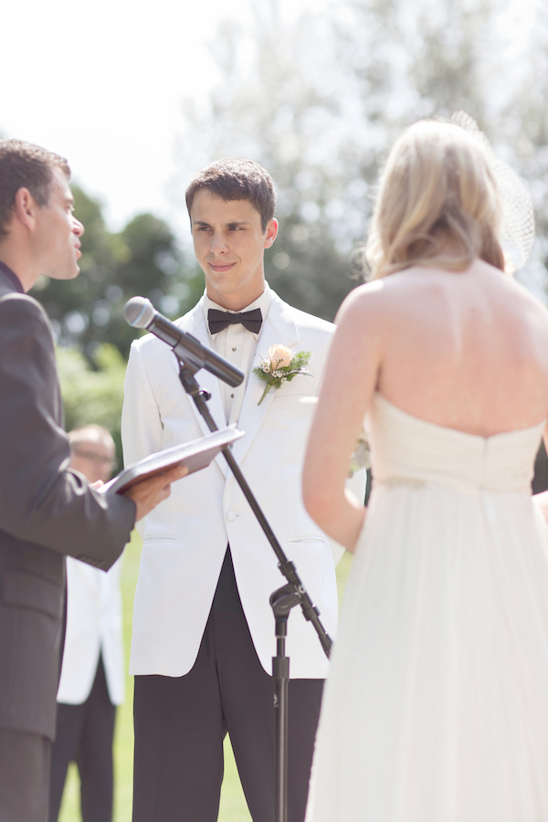 classic-peach-wedding-at-the-elm-hurst