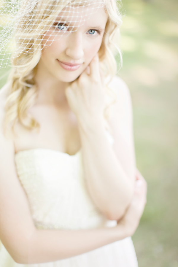classic-peach-wedding-at-the-elm-hurst