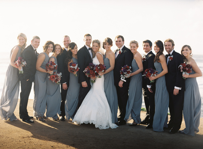 classic-red-and-gray-california-wedding